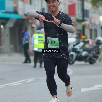 Runner Photo 8810356