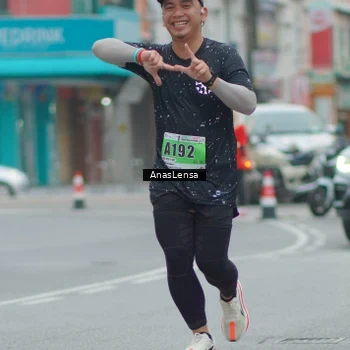Runner Photo 8810362