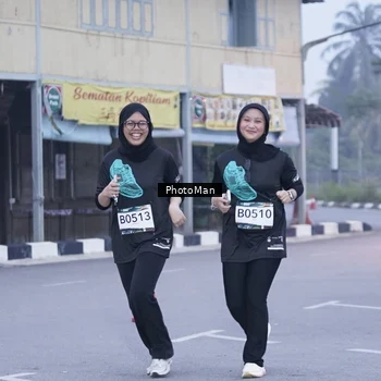 Runner Photo 8810372