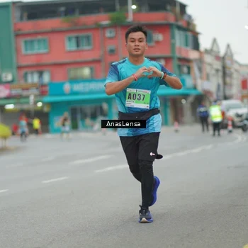 Runner Photo 8810379