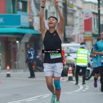 Runner Photo 8810389