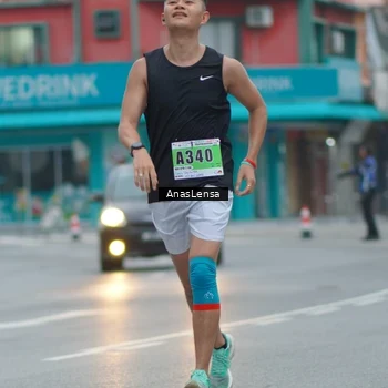 Runner Photo 8810398
