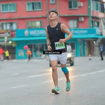 Runner Photo 8810404