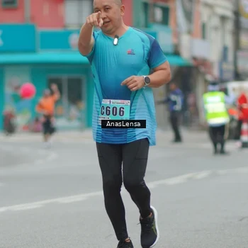 Runner Photo 8810413