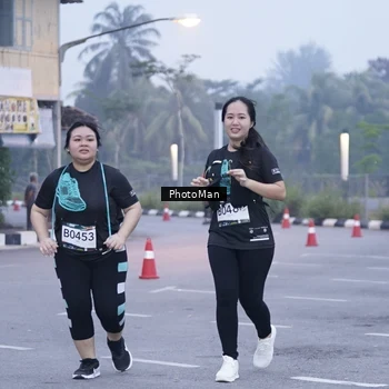 Runner Photo 8810448