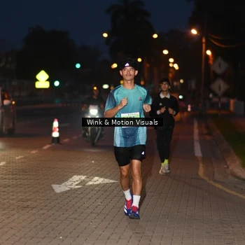 Runner Photo 8810534