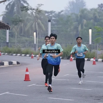 Runner Photo 8810535