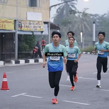 Runner Photo 8810543