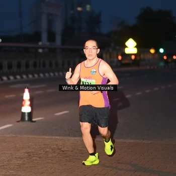 Runner Photo 8810572