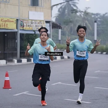 Runner Photo 8810578