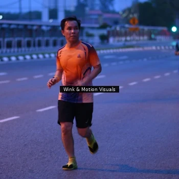 Runner Photo 8810636