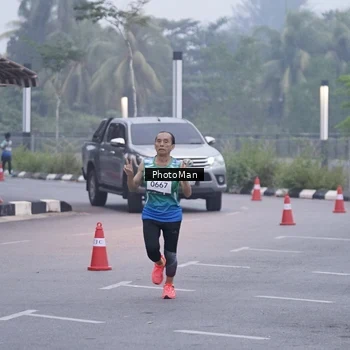Runner Photo 8810748
