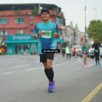 Runner Photo 8810773