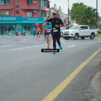 Runner Photo 8810778