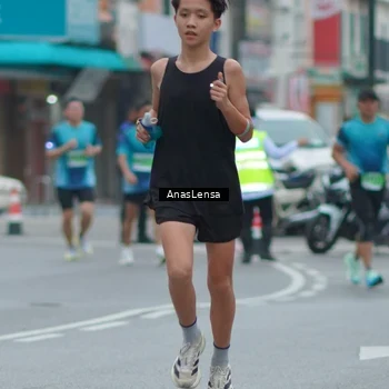 Runner Photo 8810810