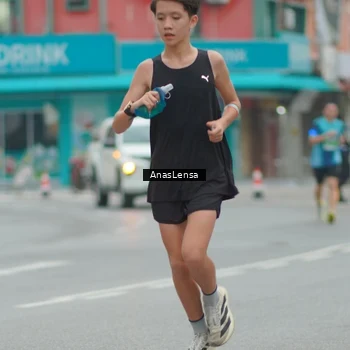 Runner Photo 8810824
