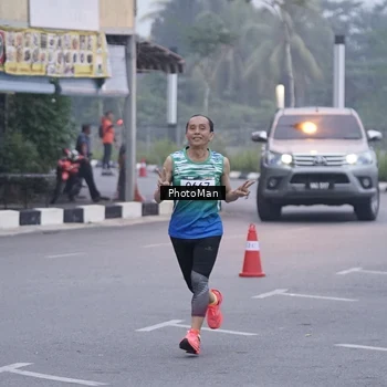 Runner Photo 8810834
