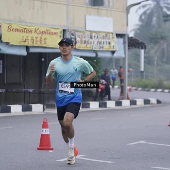 Runner Photo 8810875