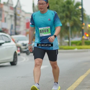 Runner Photo 8810945