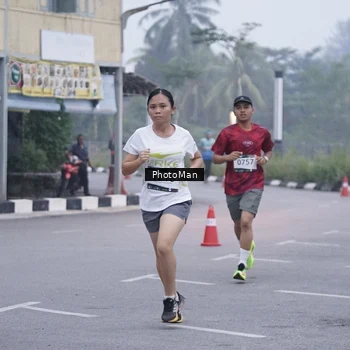 Runner Photo 8810996