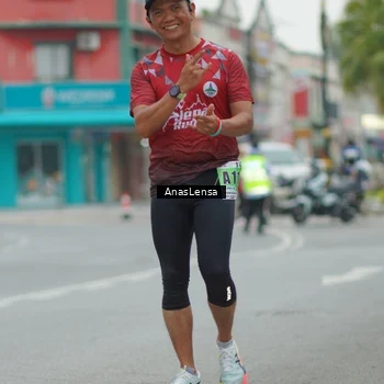 Runner Photo 8811007