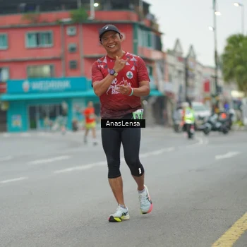 Runner Photo 8811017