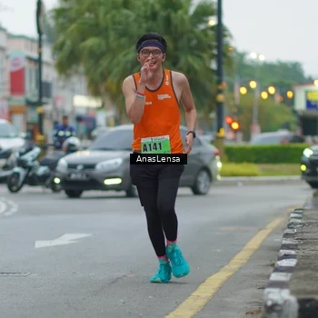 Runner Photo 8811069