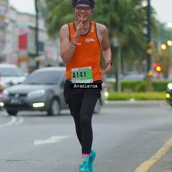 Runner Photo 8811074
