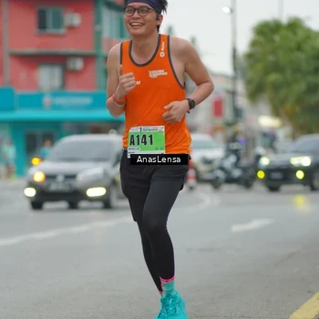 Runner Photo 8811188