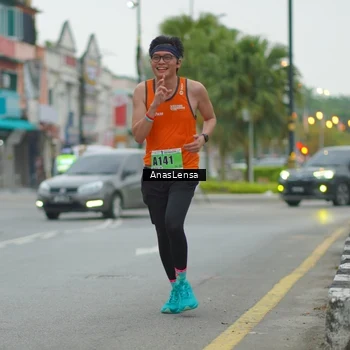 Runner Photo 8811192
