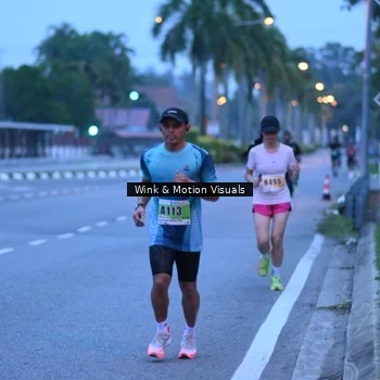 Runner Photo 8811210