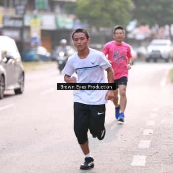 Runner Photo 8811236