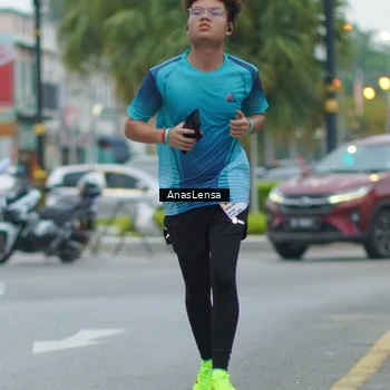 Runner Photo 8811243