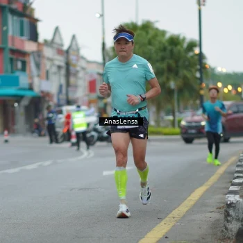Runner Photo 8811245
