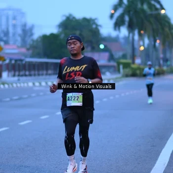 Runner Photo 8811268