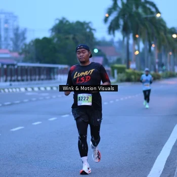Runner Photo 8811285