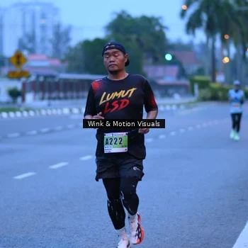 Runner Photo 8811291
