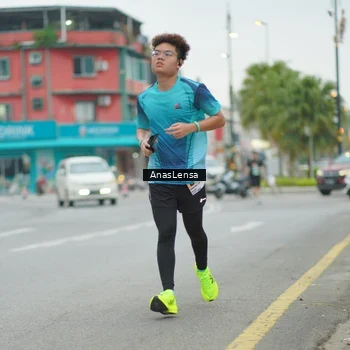 Runner Photo 8811299
