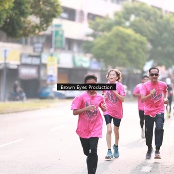 Runner Photo 8811301