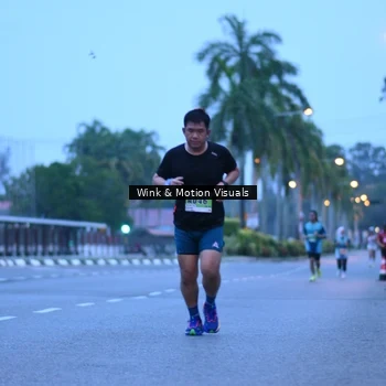Runner Photo 8811302
