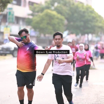 Runner Photo 8811346