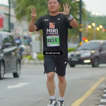 Runner Photo 8811379