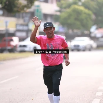 Runner Photo 8811396