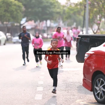Runner Photo 8811400