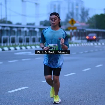 Runner Photo 8811401