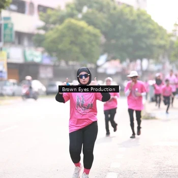 Runner Photo 8811473