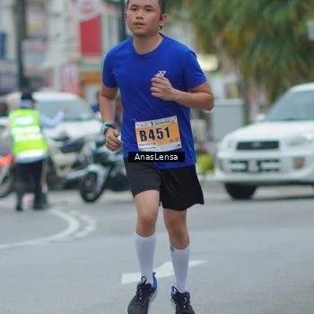 Runner Photo 8811486