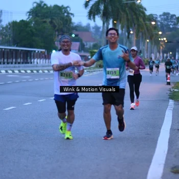Runner Photo 8811493