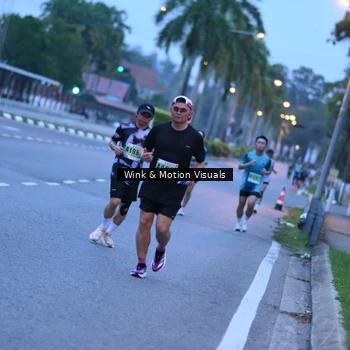Runner Photo 8811501