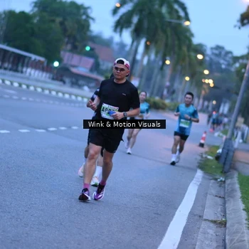 Runner Photo 8811504